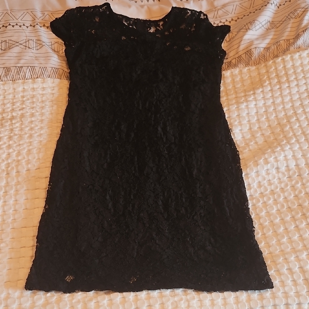 Elegant Black Lace Dress Size 8
